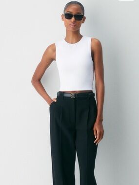 Aritzia CONTOUR White Tenor Tank